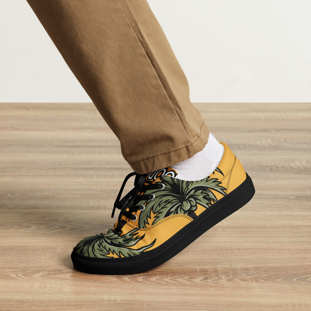 Men’s lace-up canvas shoes
