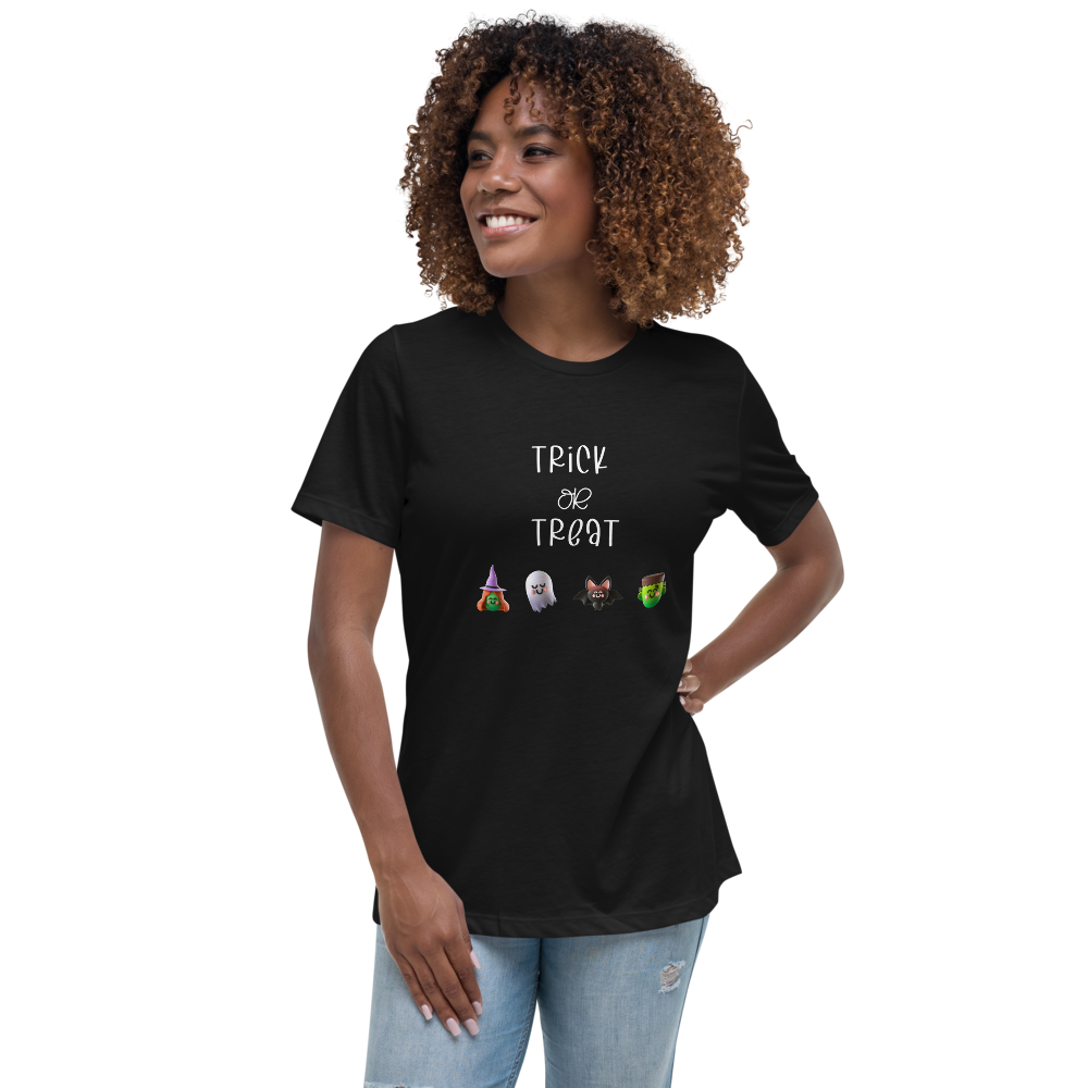 Women's Relaxed T-Shirt - Trick or Treat