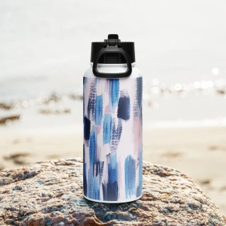 Stainless steel water bottle with a straw lid Y.B
