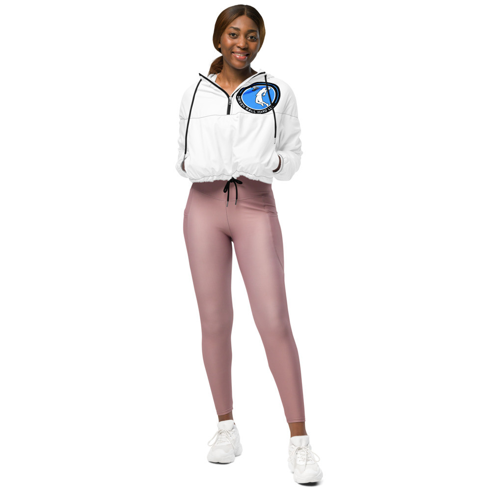 DRIVENBALHARD LLC- Women’s cropped windbreaker