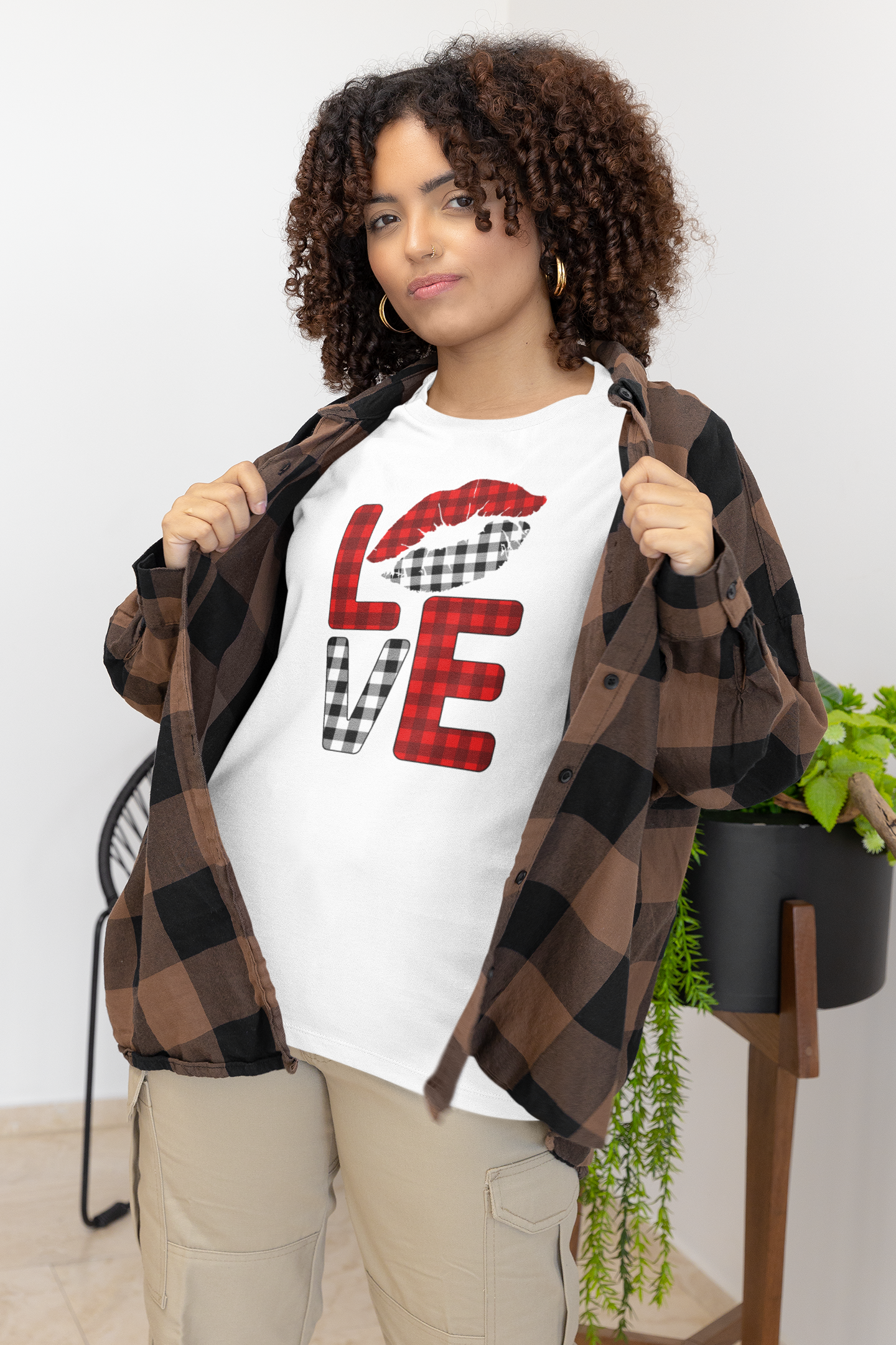 Valentine Red & Black Buffalo Lip Short-Sleeve Unisex T-Shirt