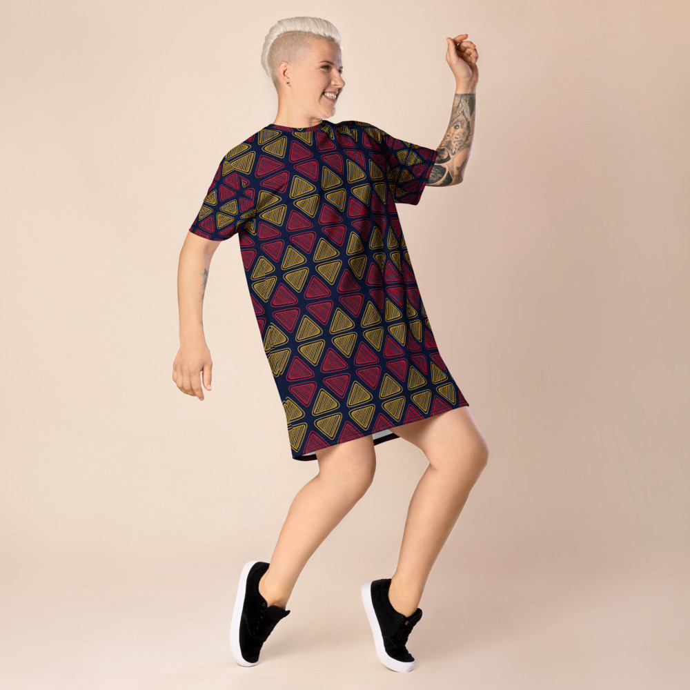 Triangles II T-shirt dress