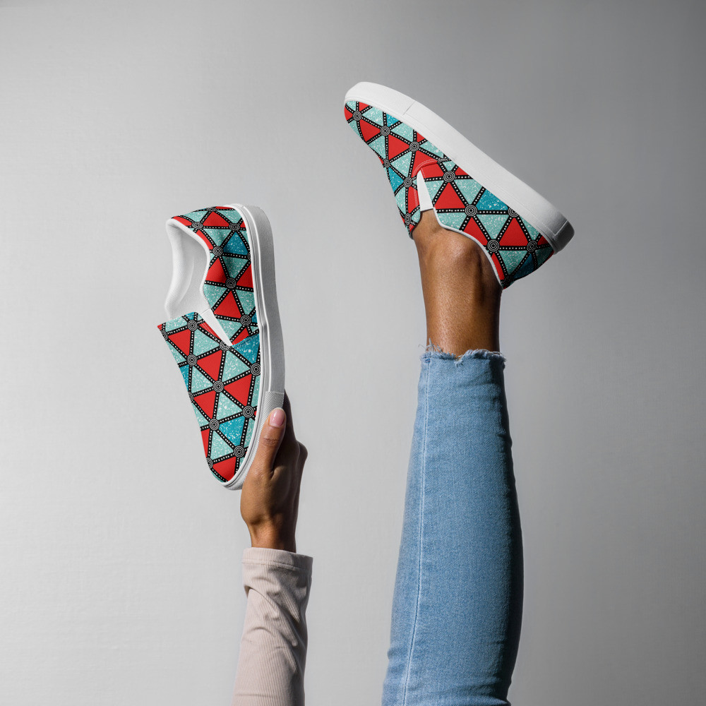 Women’s Triangles slip-on canvas shoes