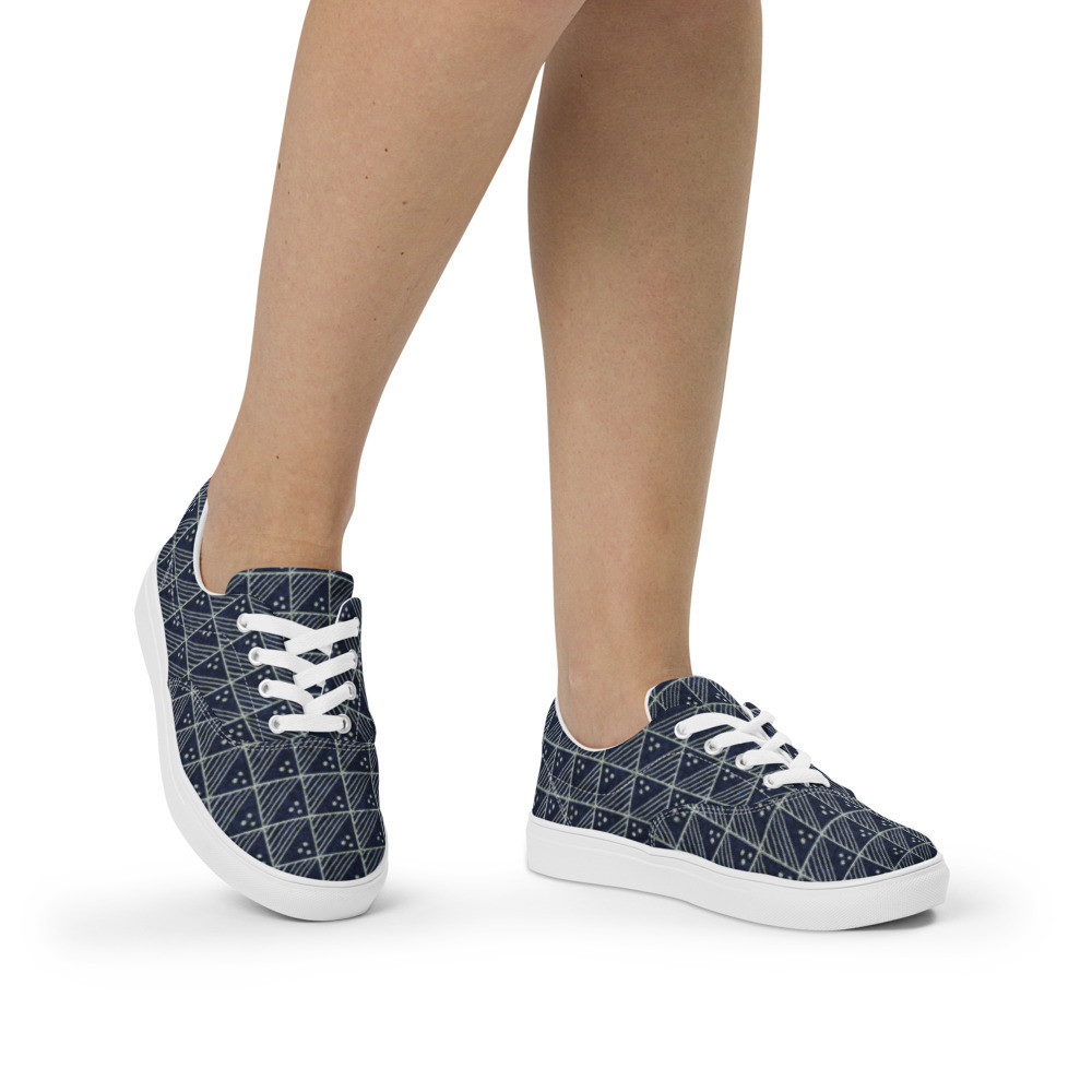 Women’s Adire V lace-up canvas shoes