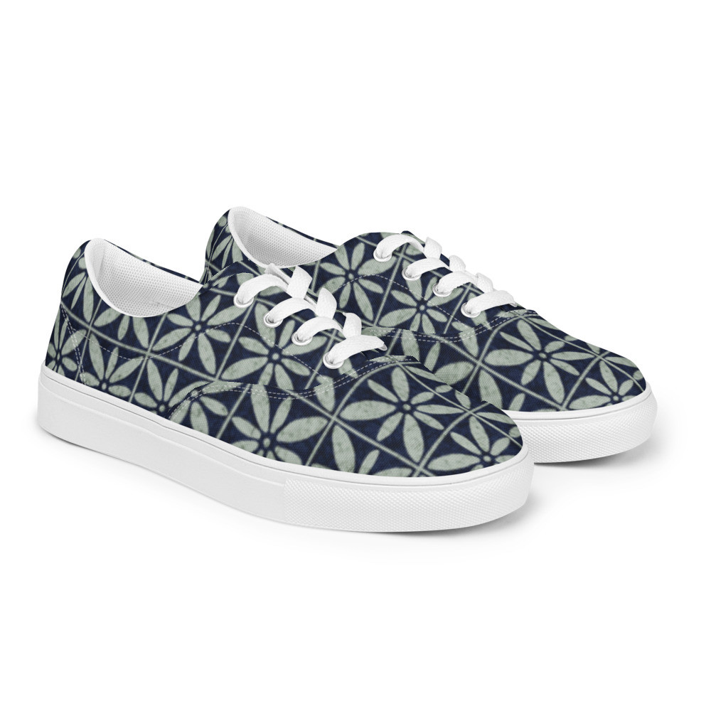 Women’s Adire II lace-up canvas shoes
