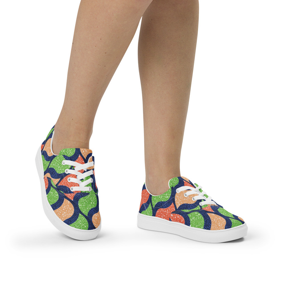 Women’s Autumn Vibes lace-up canvas shoes