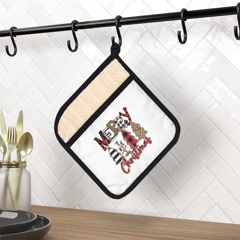 Merry Christmas Pot Holder with Pocket