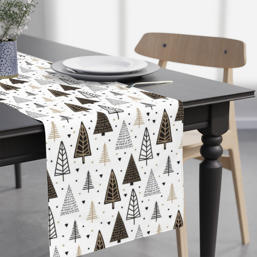 Table Runner Christmas trees 
