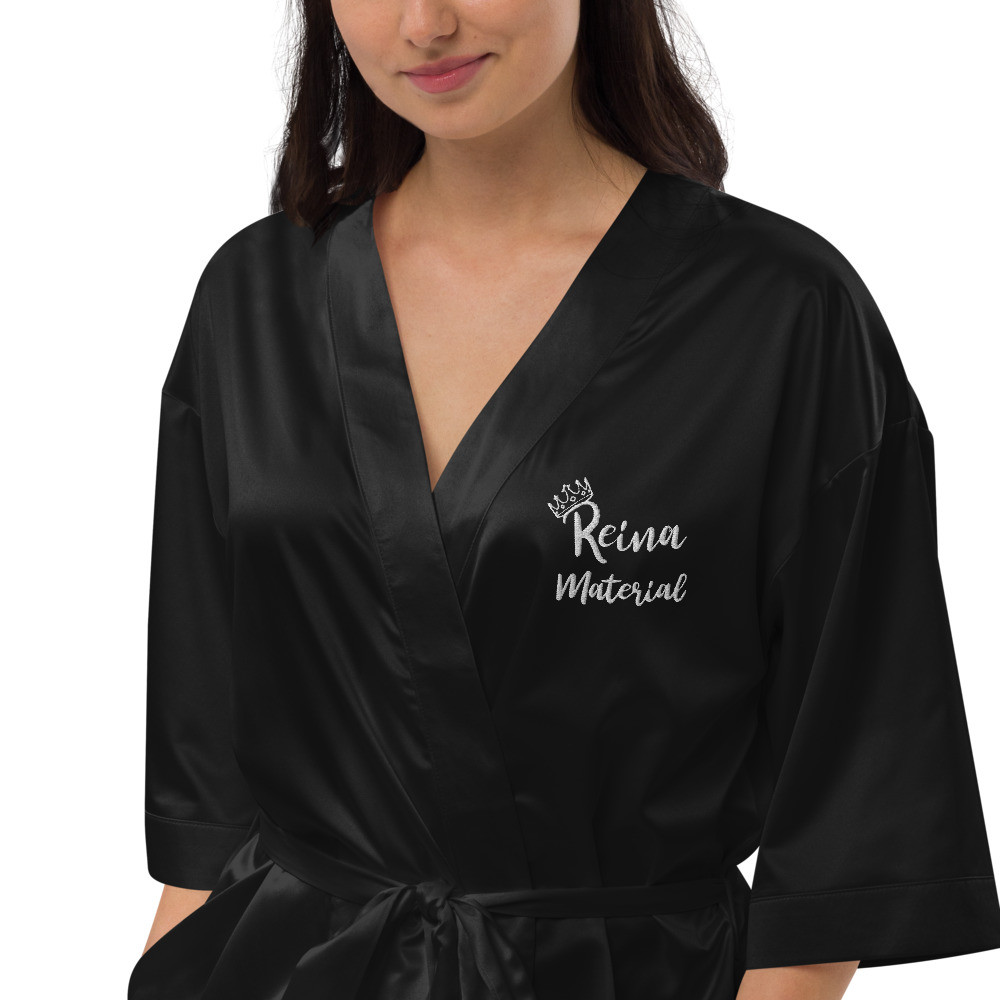 Reina Material Satin robe