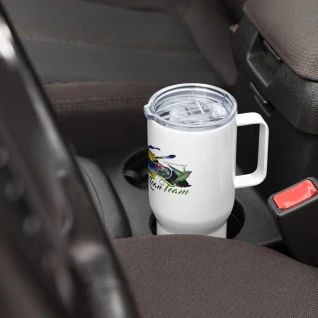 Travel mug with a handle