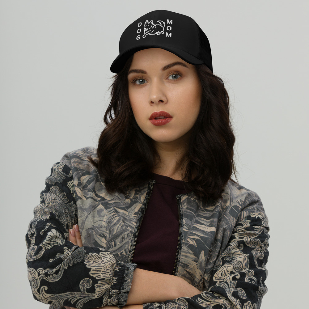 Trucker Cap: Dog Mom