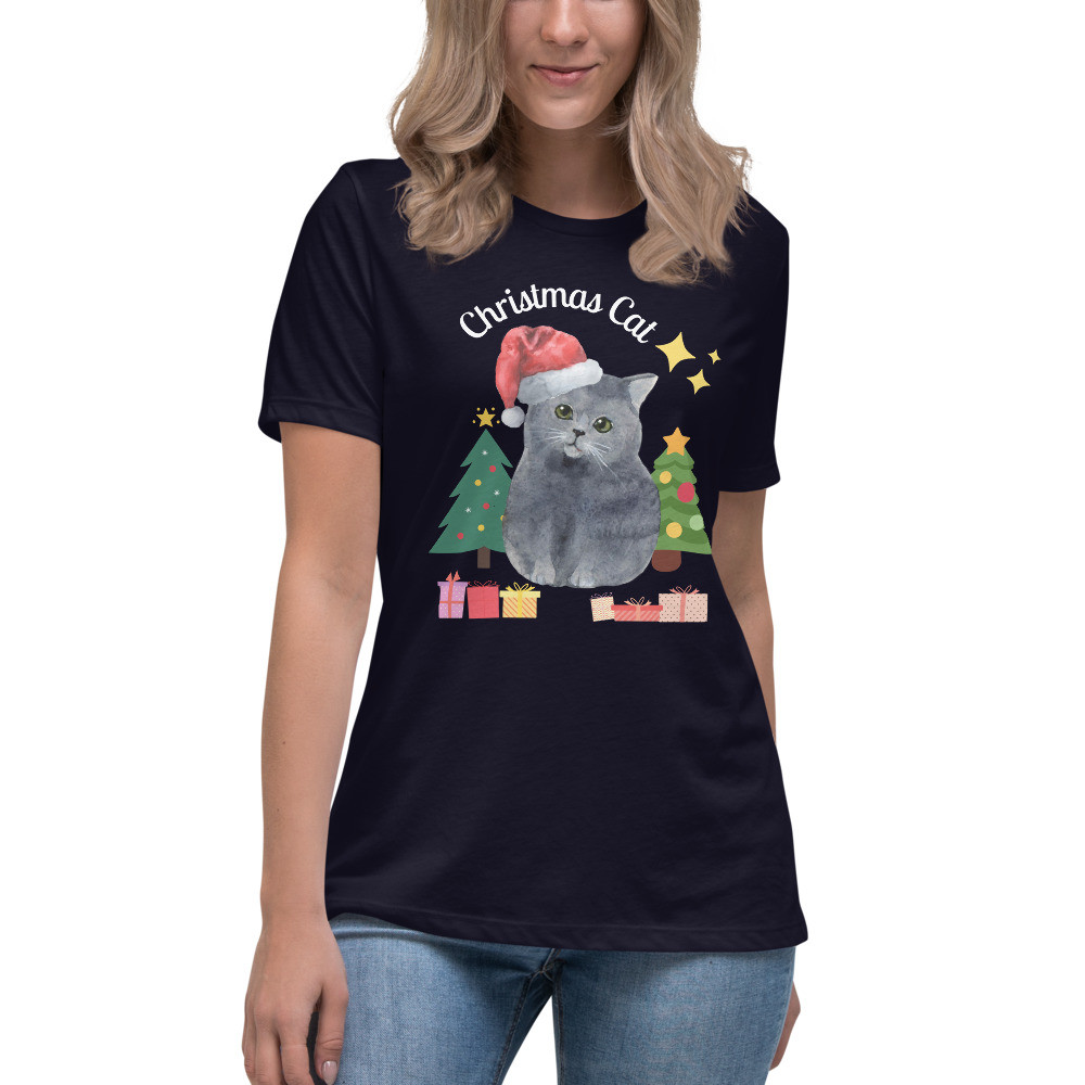 Women's Relaxed T-Shirt: Christmas Cat