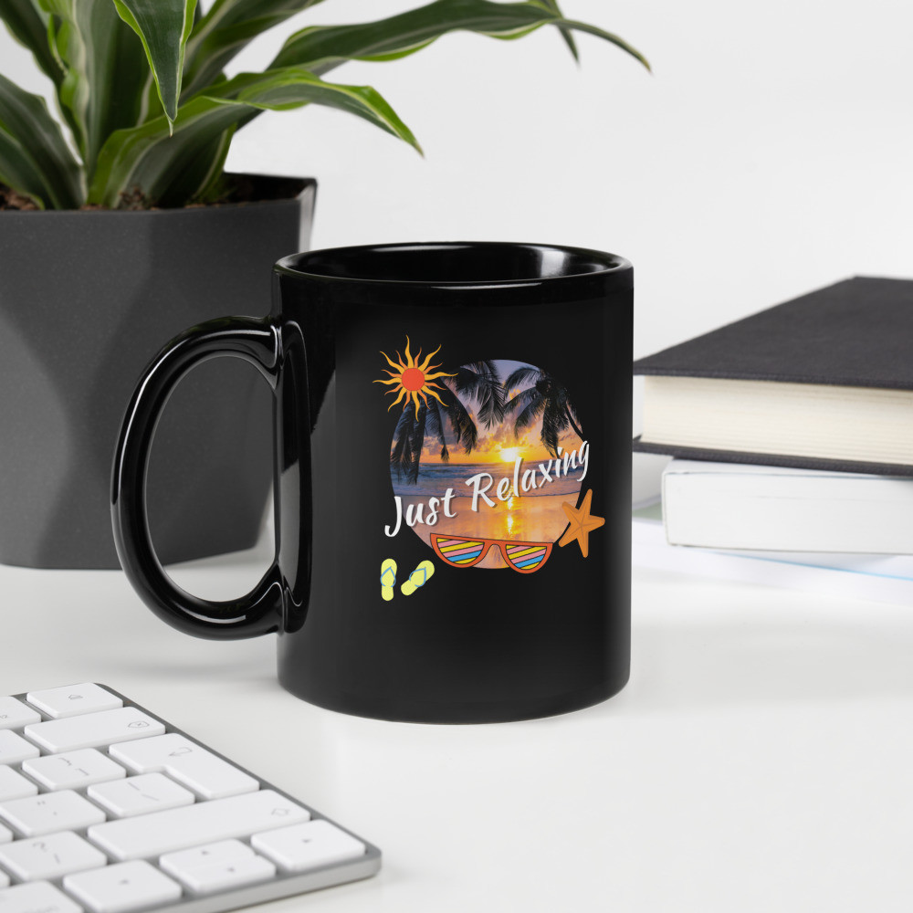 Black Glossy Mug: Just Relaxing