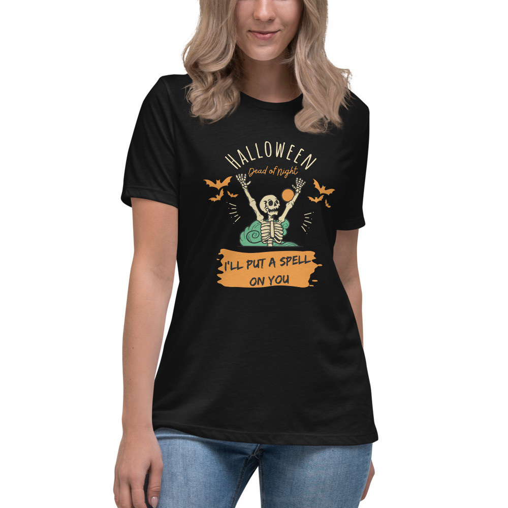 Women's Relaxed T-Shirt: Halloween I'll Put a Spell on You