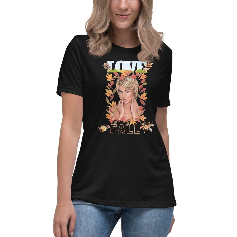 Women's Relaxed T-Shirt: Love Fall