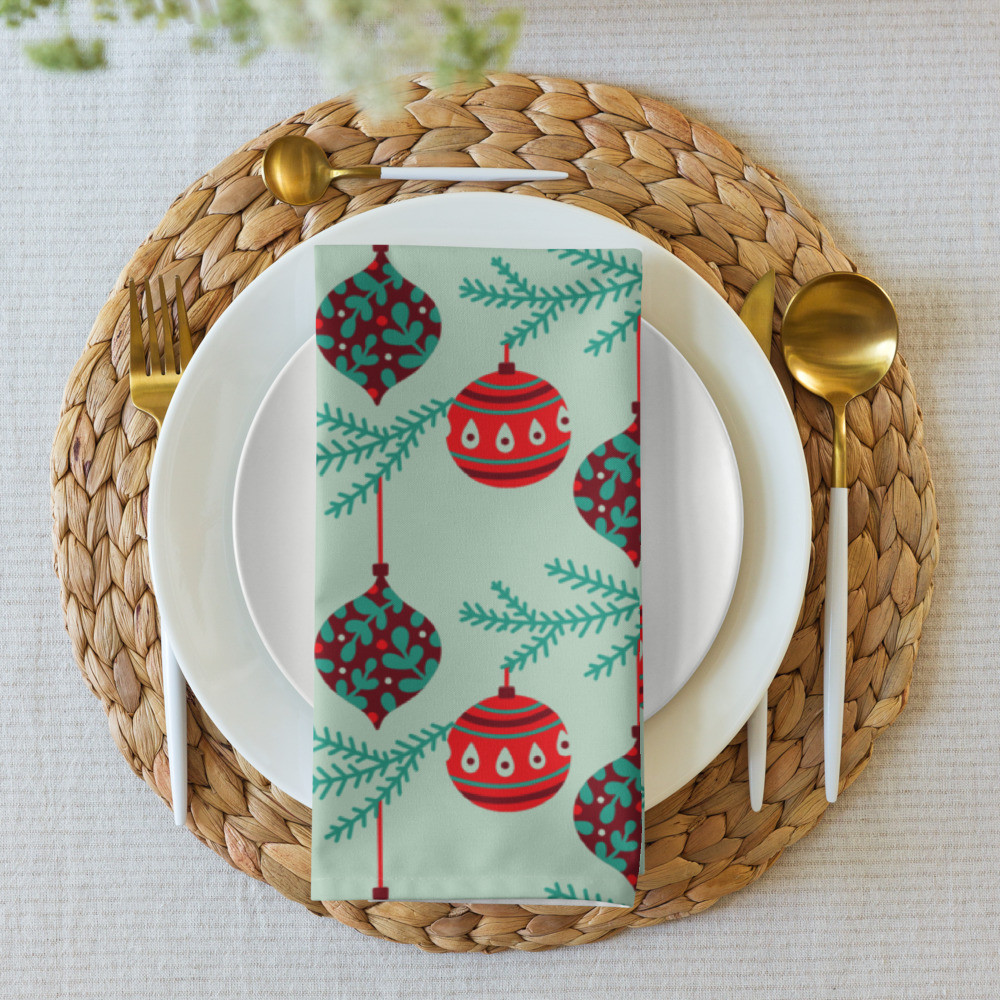 Cloth napkin set : Holiday Ornaments