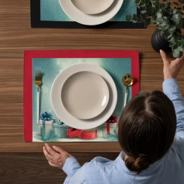 Placemat Set: Merry Christmas 25