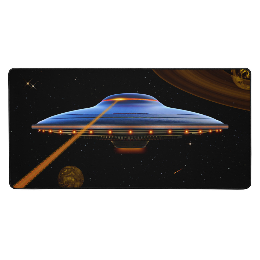 Flying Saucer in Action - Desk mat