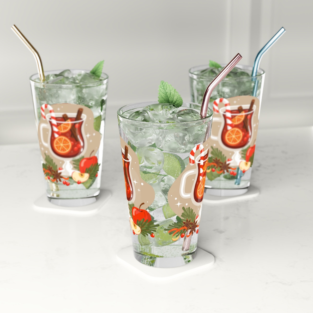 Pint Glass, 16oz Christmas beverage 