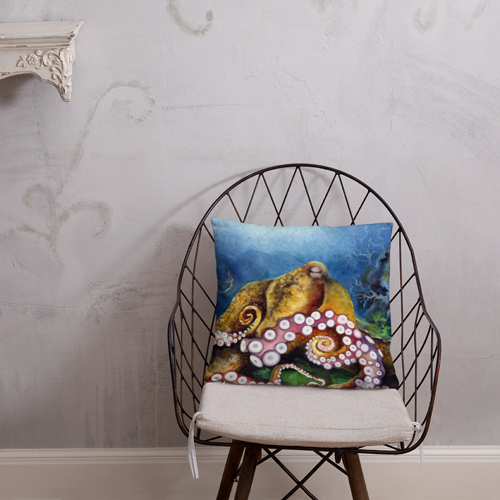 "Gracie Underwater"  Basic Pillow