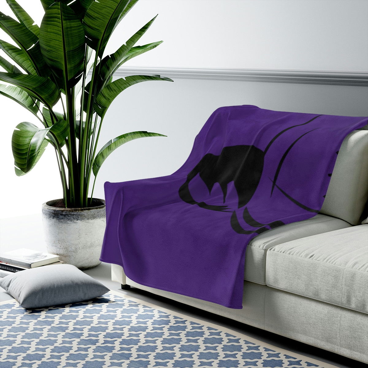 Ladylectual Velveteen Plush Blanket (Purple)