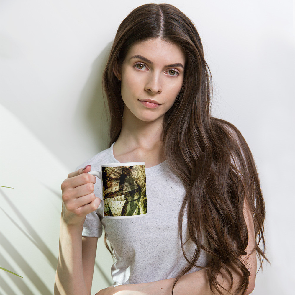 CAMO GREEN HUNT DESIGN - Mug Size 11 oz and 15 oz