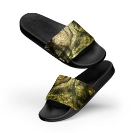 CAMO GREEN HUNT DESIGN - Men’s slides Sizes 6.5 to 12.5