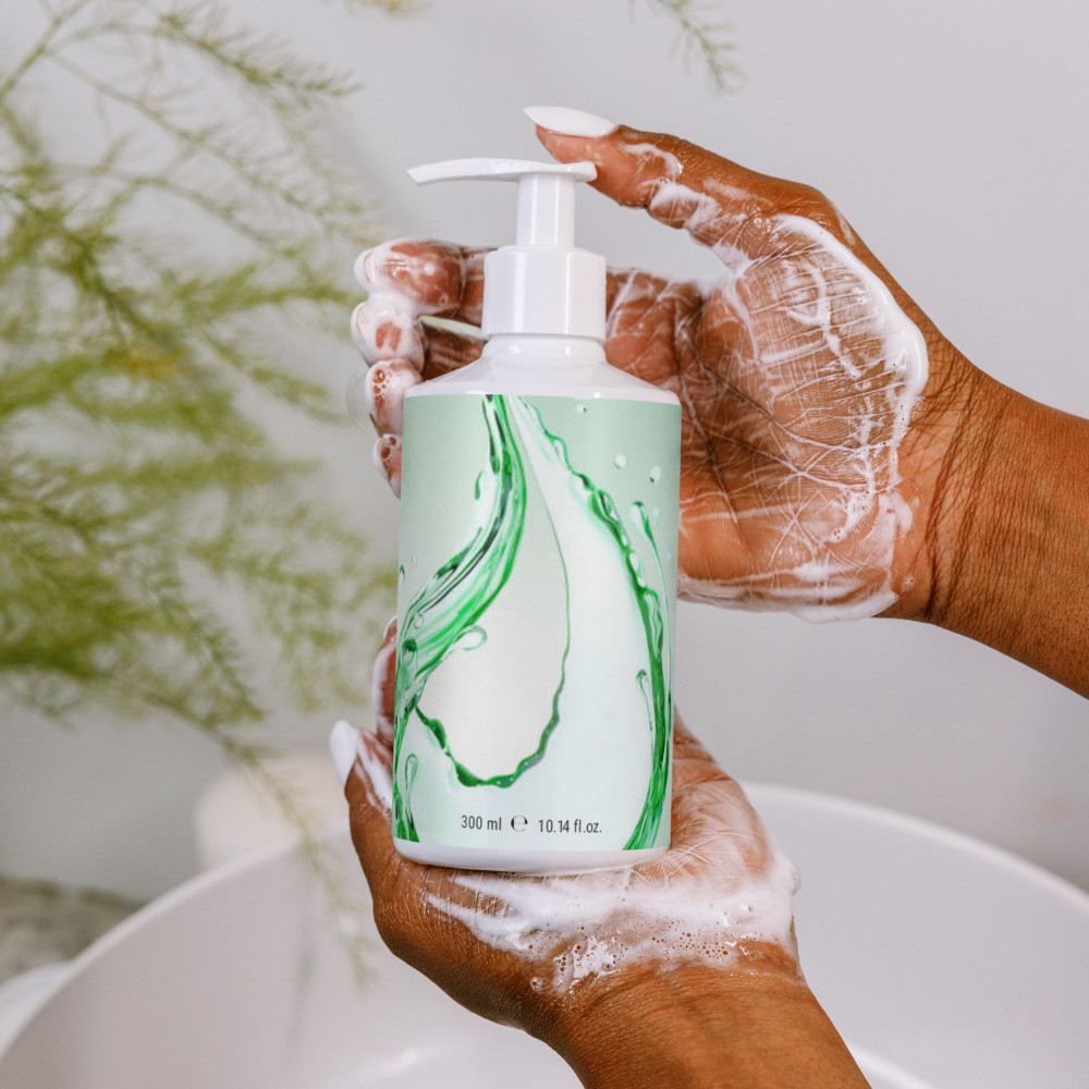 Refreshing hand & body wash