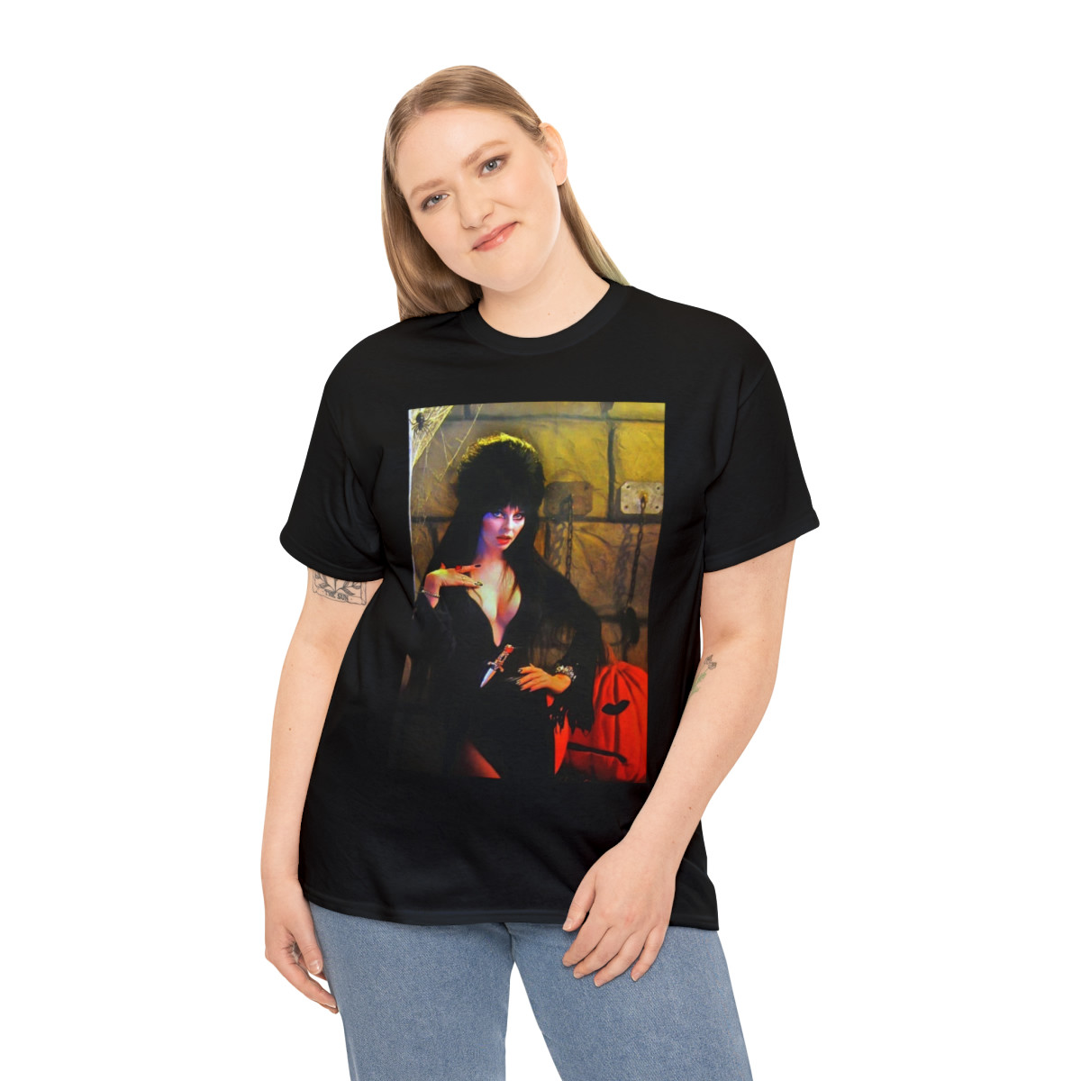 Elvira Mistress Of Horror  Unisex Heavy Cotton Tee