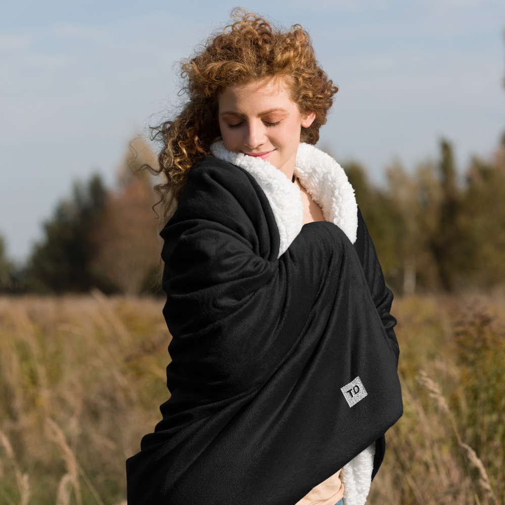 TD Premium sherpa blanket