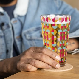 Shaker pint glass