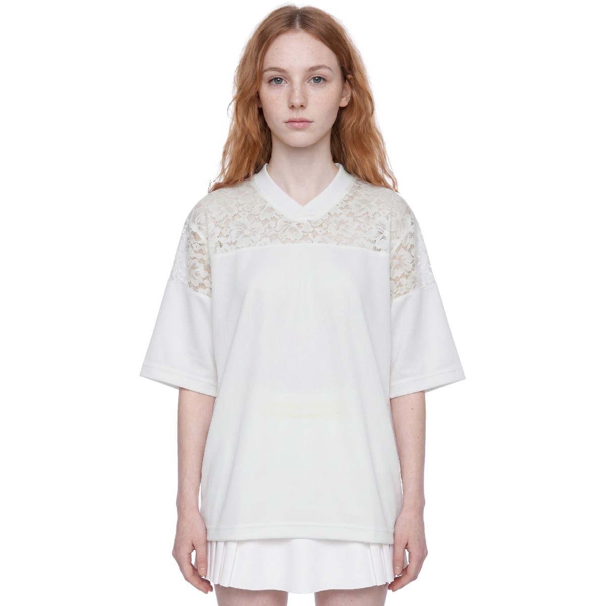 Lace Paneling V-Neck T-Shirt