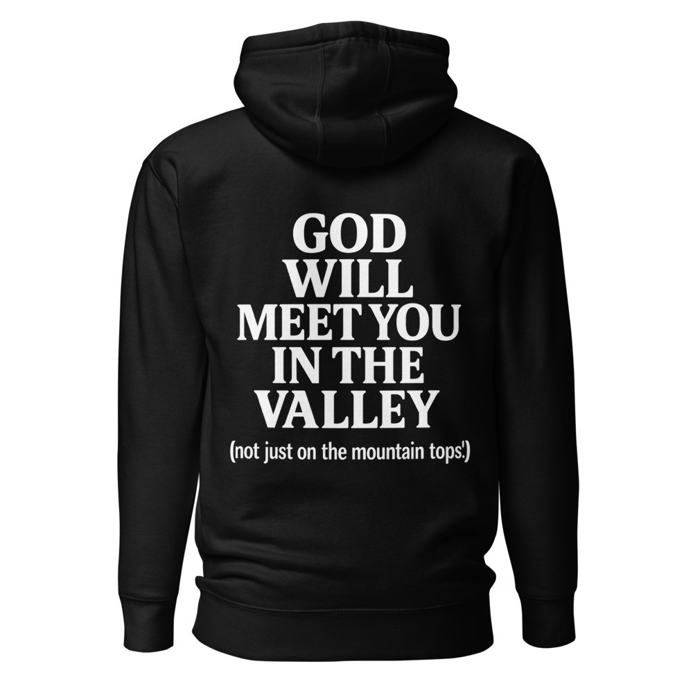 The Lord is My Shepherd — I Shall Not Want” ????️✨ Psalm 23: A Promise for the Valleys and the Peaks
