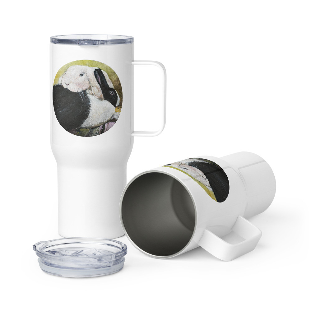 Travel mug with a handle