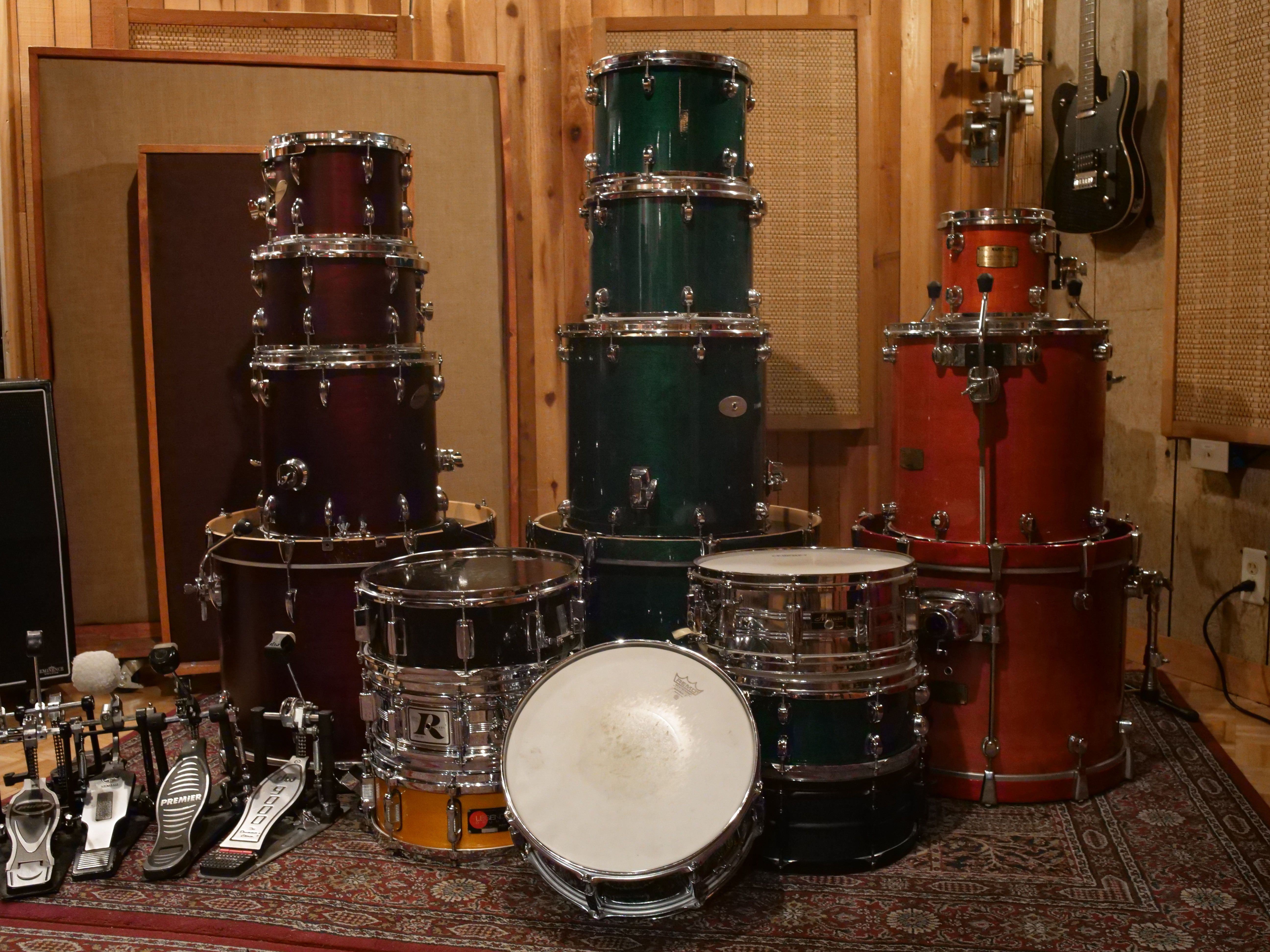 Logic Analog Drums with Playlists