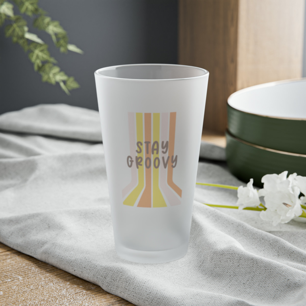 Kiveos Stay Groovy Frosted Pint Glass, 16oz