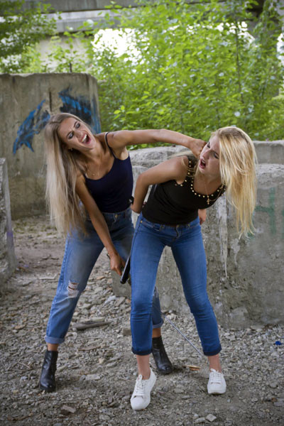 Sword vs Tonfa fight - Darcy vs Amelie - 93 Images