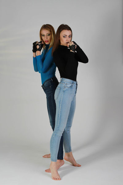 Fight in jeans - Vera vs Renee - 105 Images