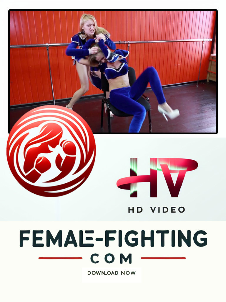 Blondes fight - Irene vs Laura - HD Video - 4:54