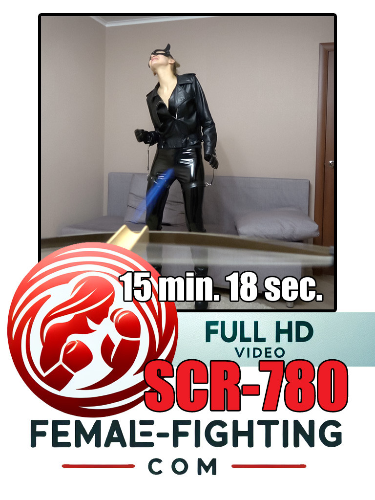 SCR-780 - Maya and Arrow play - 15:18
