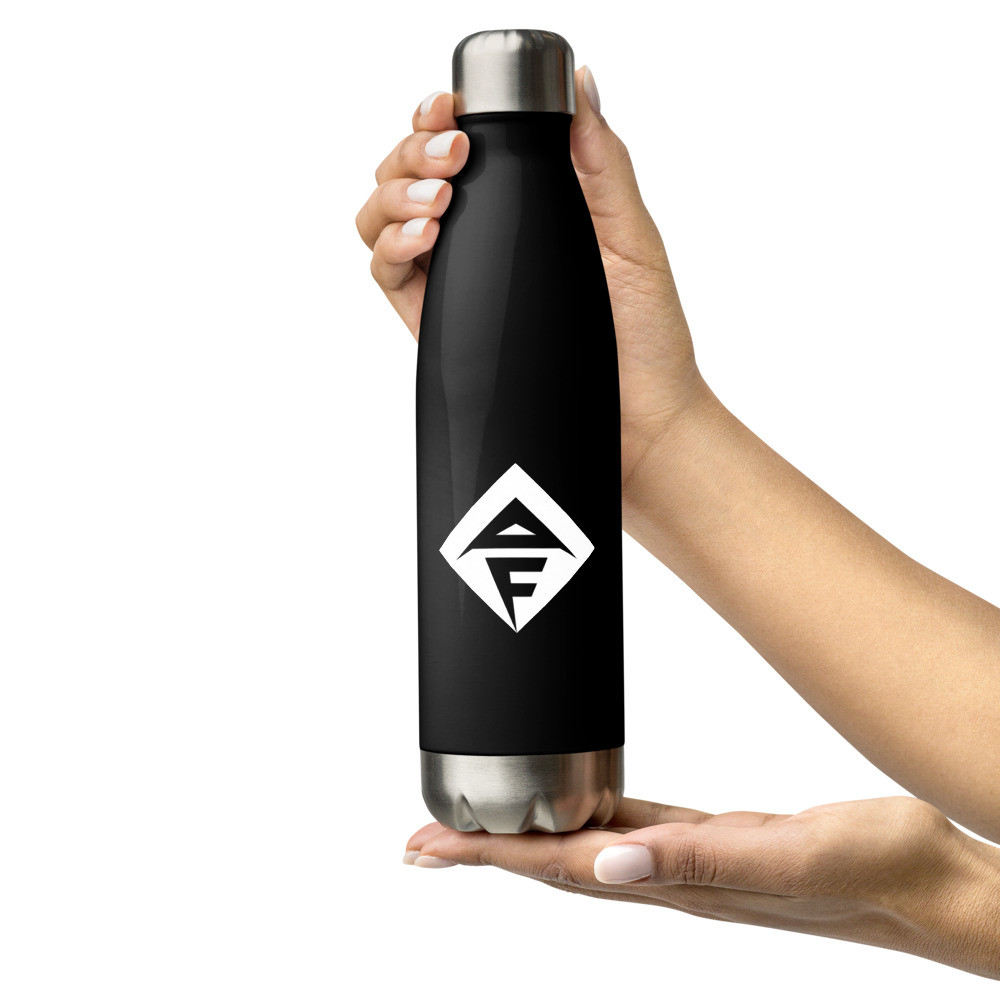 Stainless steel water bottle