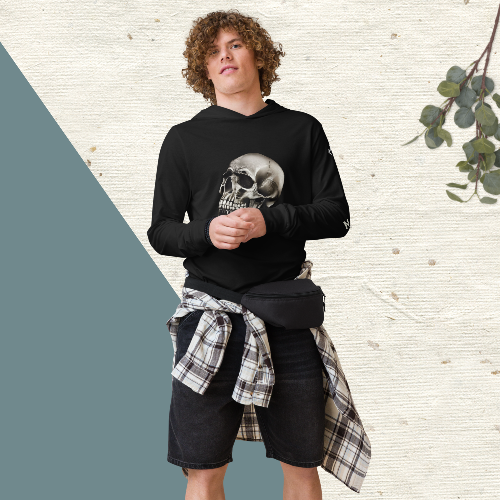 Hooded long-sleeve tee
