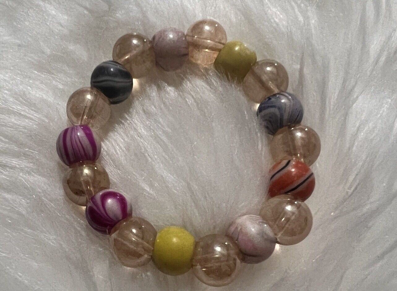Beautiful Handmade Women Bracelet from Africa