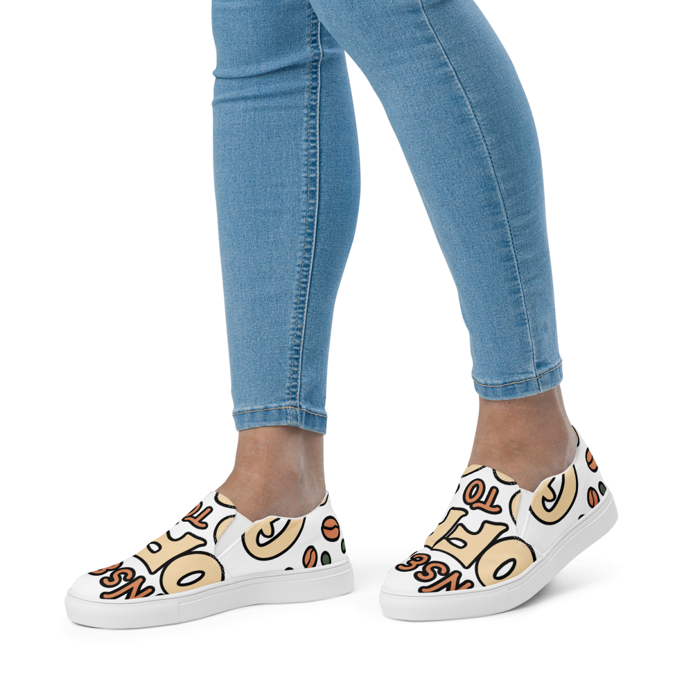 Women’s slip-on canvas shoes