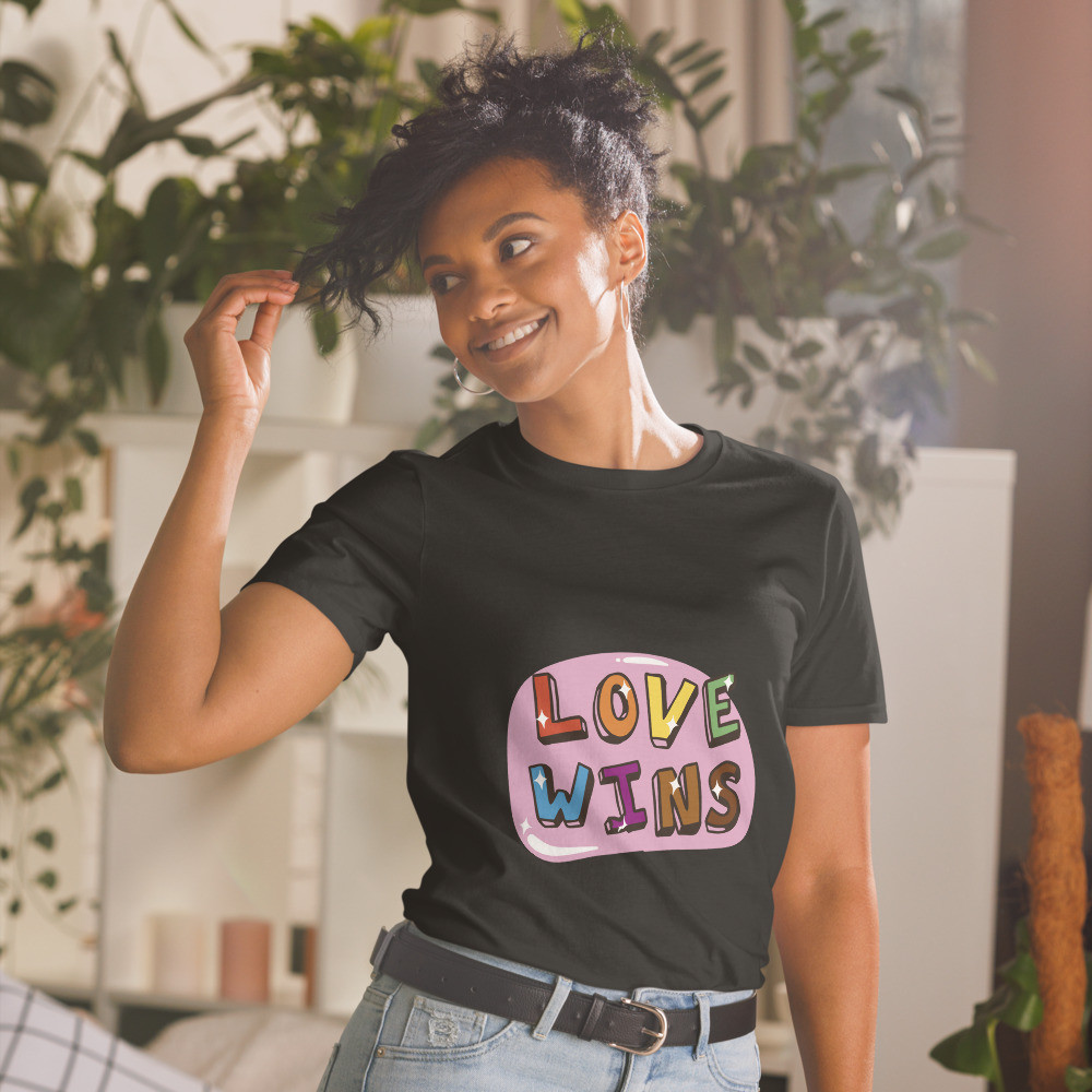 Love-Short Sleeve Unisex Tee