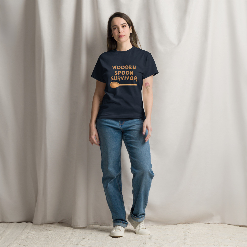 UTz - Classic tee - Wooden Spoon Survivor