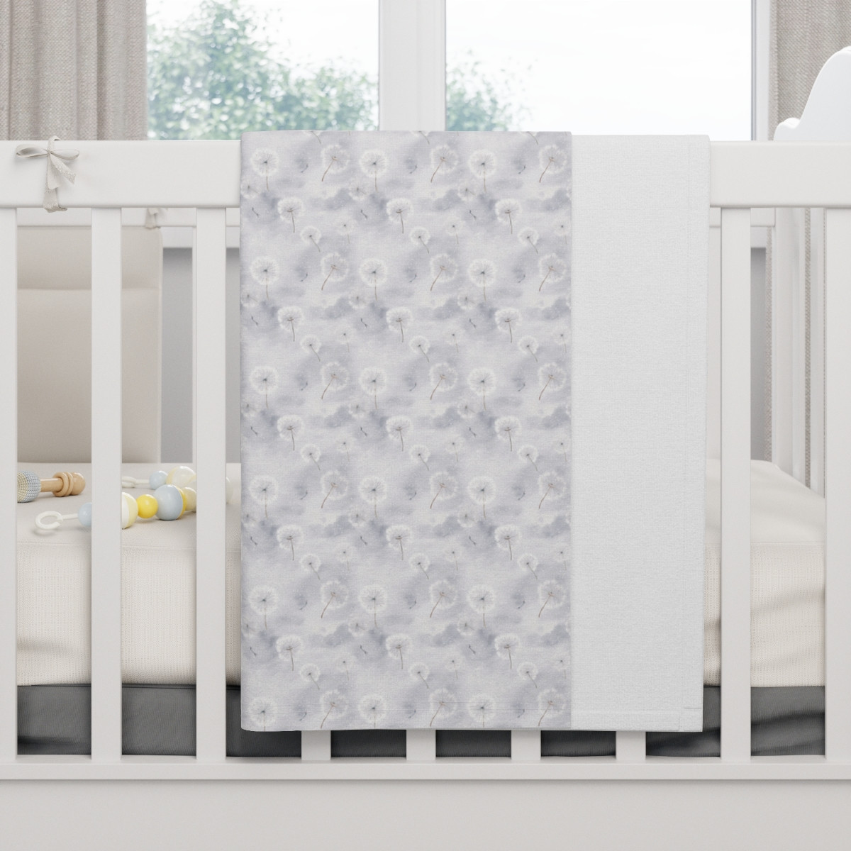 Cozy White Dandelion Baby Blanket - Soft Fleece for Comfort and Warmth