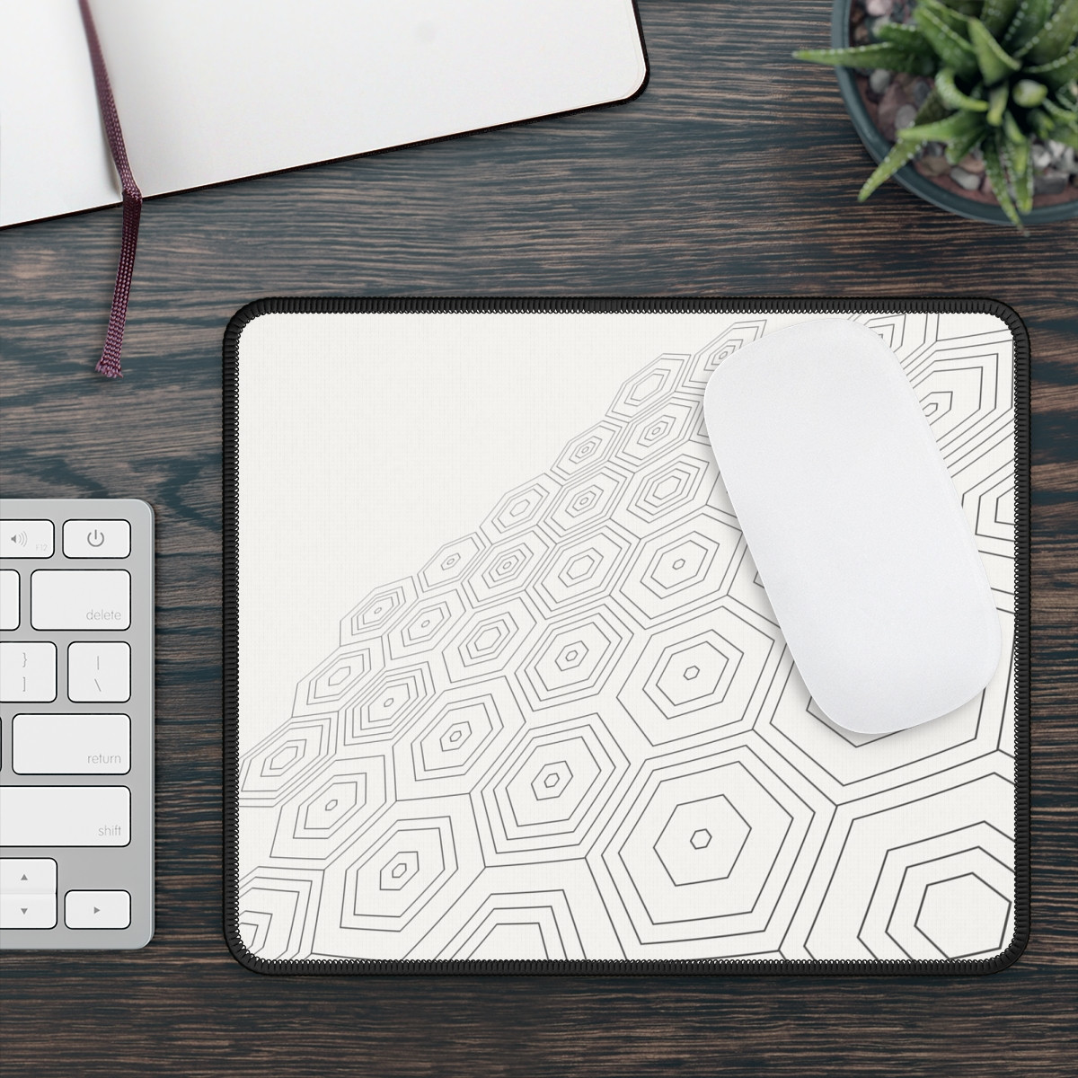 Minimalist Geometric Gaming Mouse Pad - Modern Desk Accessory