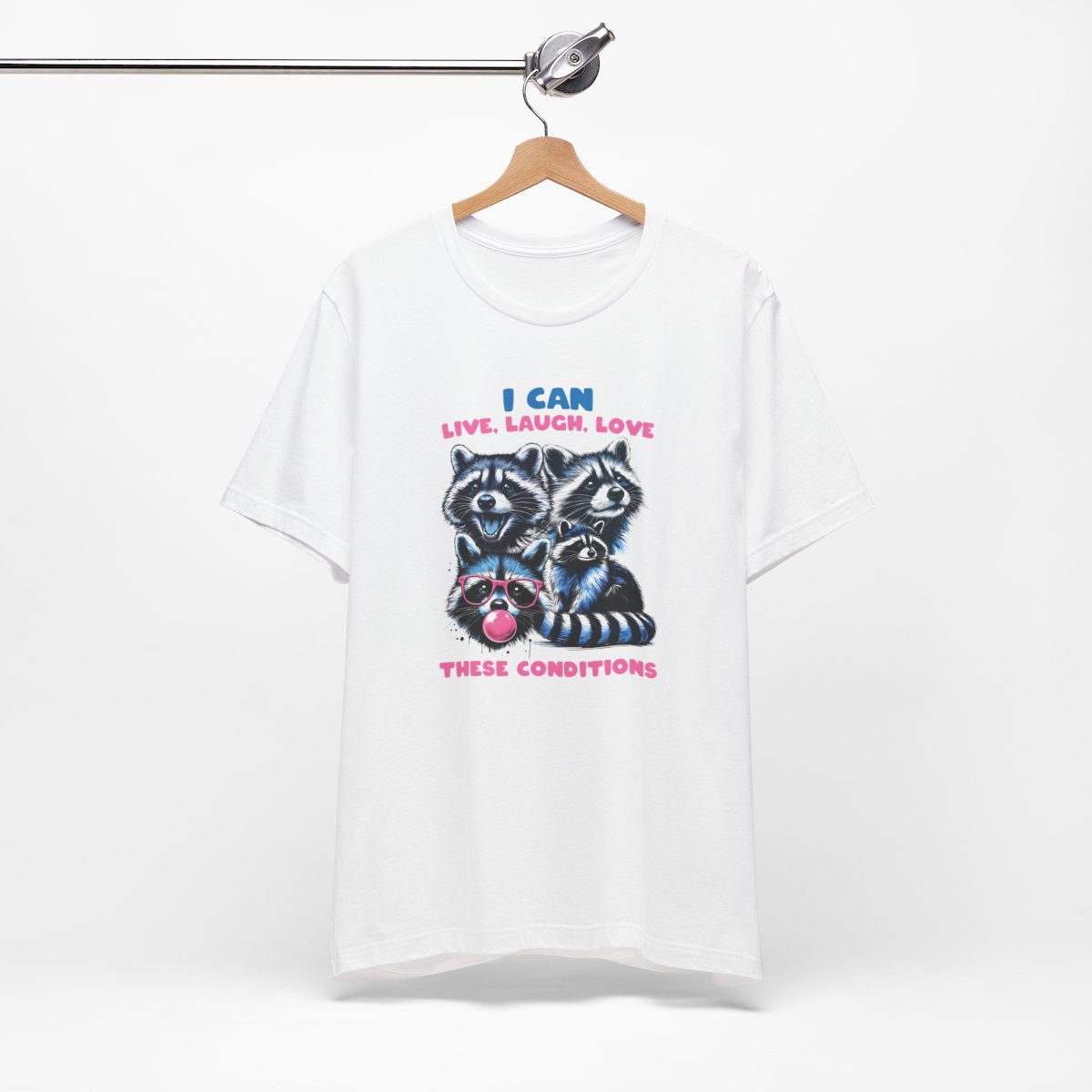 Cute Raccoon Love T-Shirt – Adorable & Unique Gift for Animal Lovers