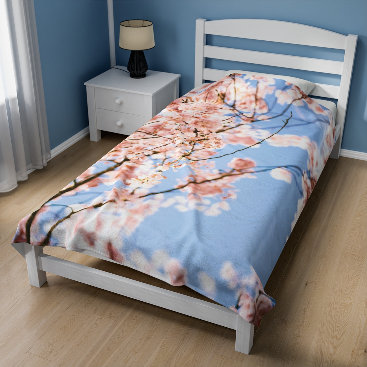 Elegant Cherry Blossom Blanket – Soft Velveteen Plush Comfort
